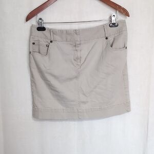 Mimi Maternity Beige Mini Skirt Pull-On Size Medium